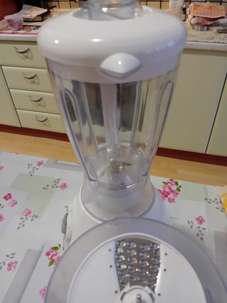 Robot elettrico multifunzione