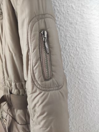 Parka de chica beige