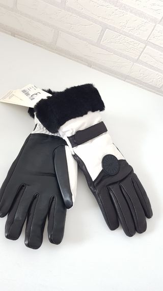 GUANTES UGG