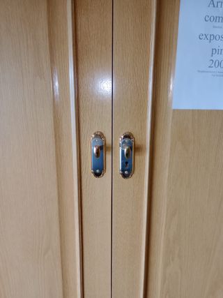 Armario completo de pino