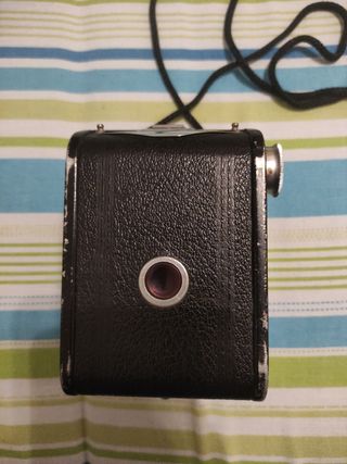 DIFÍCIL Y ANTIGUA CÁMARA KODAK DUAFLEX.