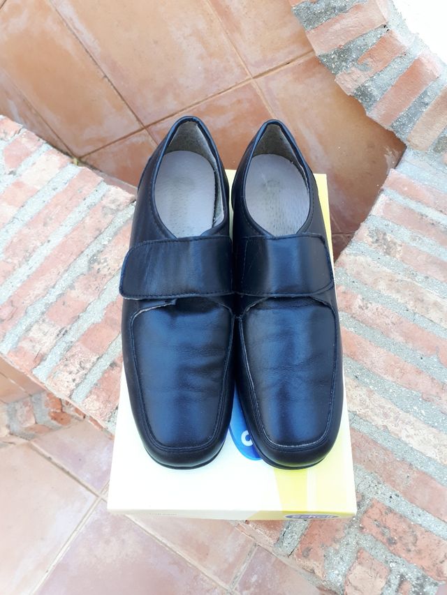 Zapatos cómodos de señora SCHOLL negros