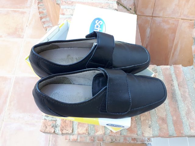 Zapatos cómodos de señora SCHOLL negros