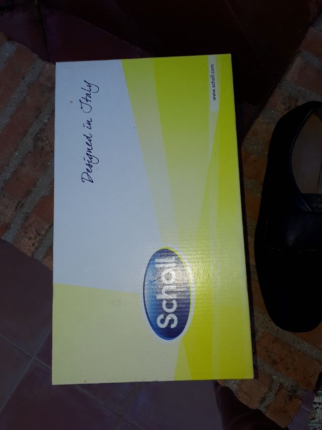 Zapatos cómodos de señora SCHOLL negros
