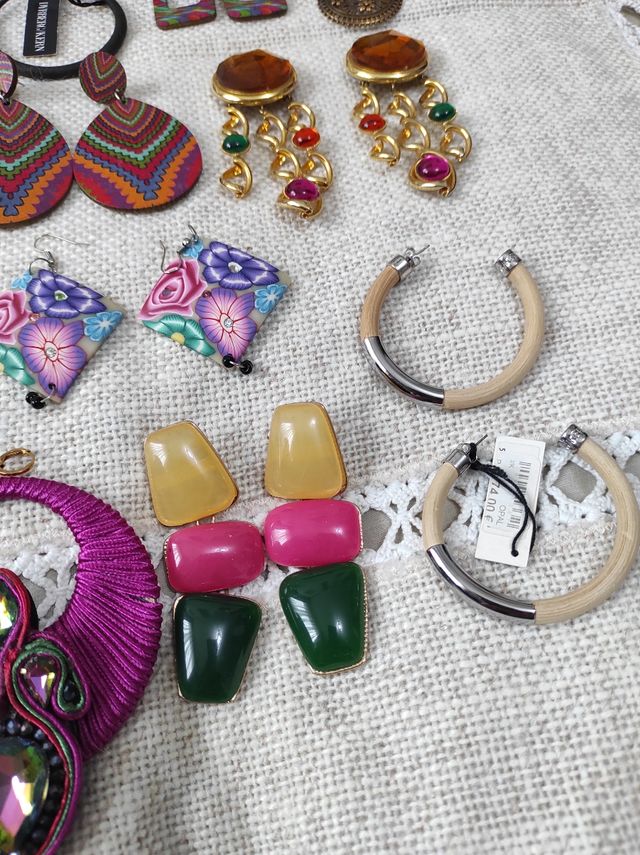 Orecchini (per unità o per set)