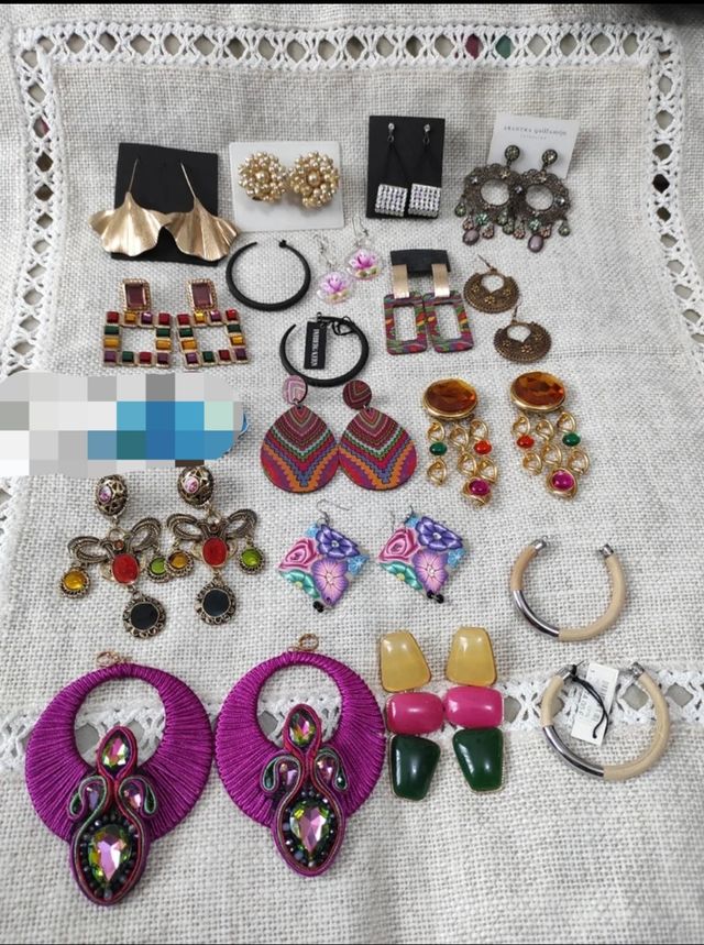 Orecchini (per unità o per set)