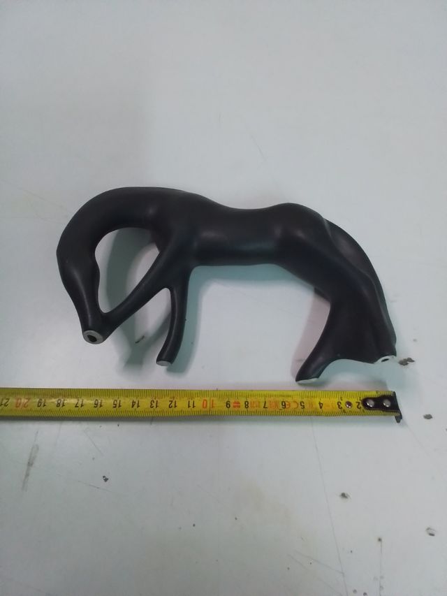 Caballo de porcelana en buen estado