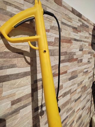 Recortar bordes de hierba eléctrico