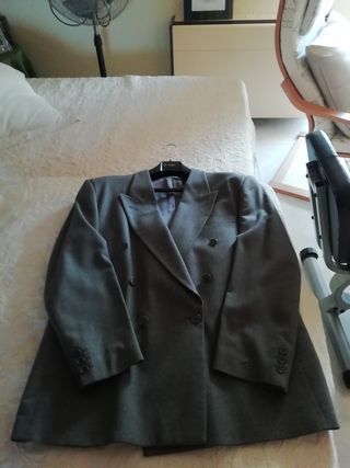 Elegante traje de caballero, puedo rebajar e