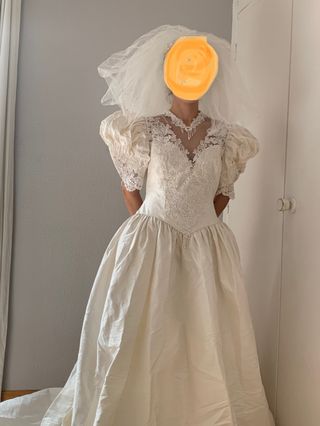 Vestido Novia de Seda Salvaje con Pedreria