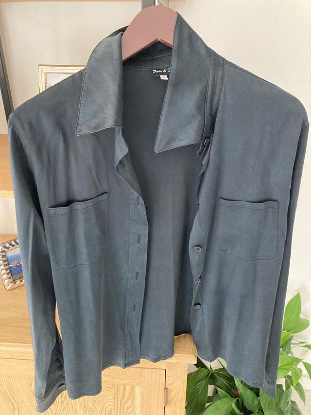 Camicia in seta nera