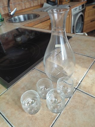 Juego de licor