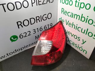 Renault Scenic 2 piloto led restyling derecho