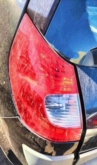Renault Scenic 2 piloto led restyling derecho