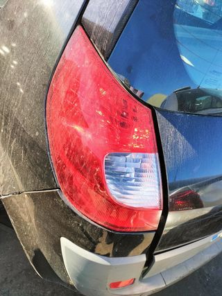Renault Scenic 2 piloto led restyling derecho