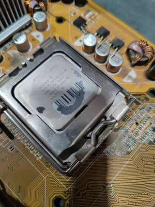 Placa base 775+procesador Intel e6300