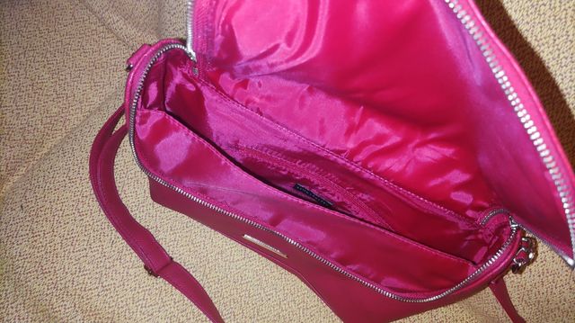 Bolso rojo bandolera 