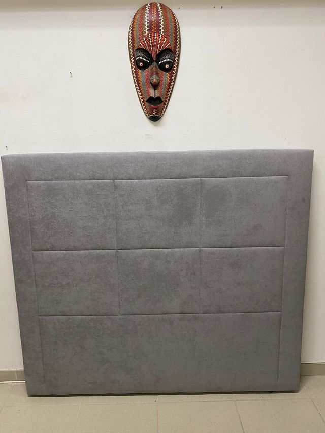 Cabeceros de diferentes medidas , formas y colores