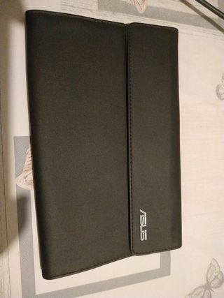 Tablet Asus Memopad 8 ( 2013 )
