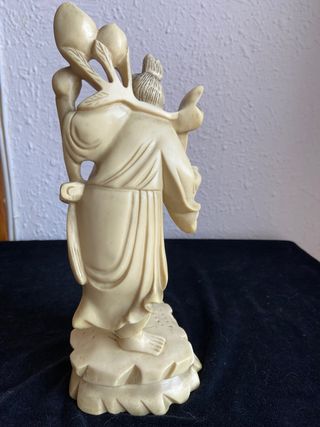 Figura de anciano chino