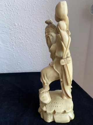 Figura de anciano chino