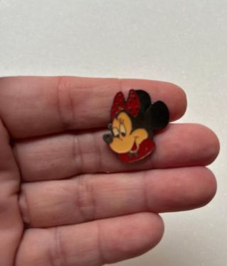 Pins de solapa Minnie y Goofy
