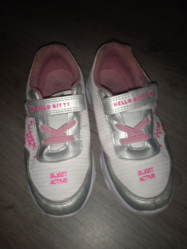 Zapatillas con luces Hello Kitty