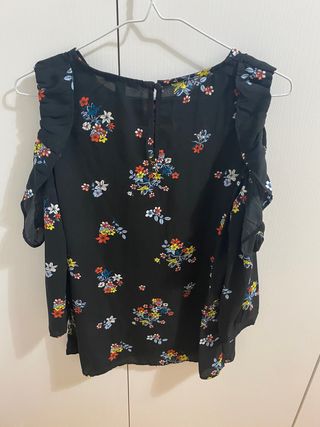 Blusa hombros descubiertos