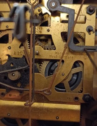 Reloj de cuco muy antiguo Made in west Germany