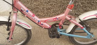 Bicicleta infantil niña