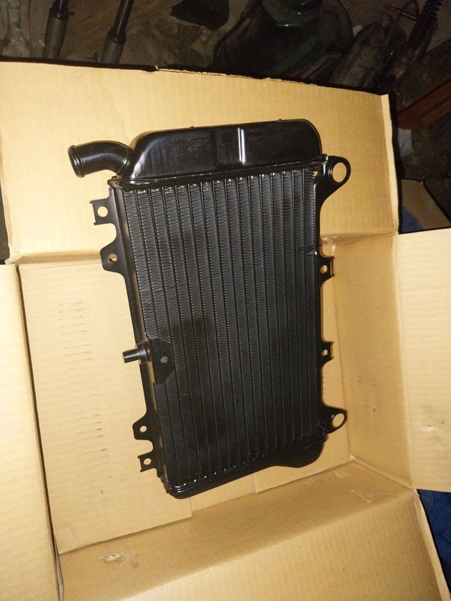 RADIADOR KAWASAKI ZZR NUEVO