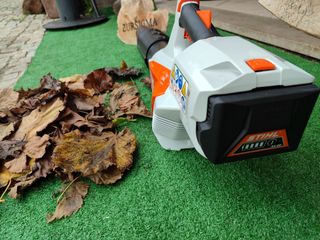 Soprador de folhas STIHL BGA57