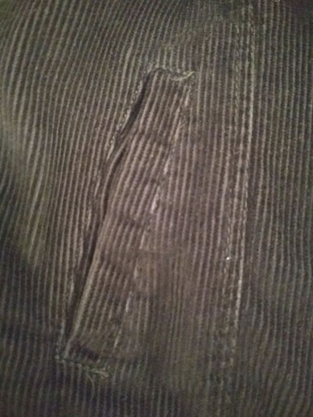 Cazadora de pana negra