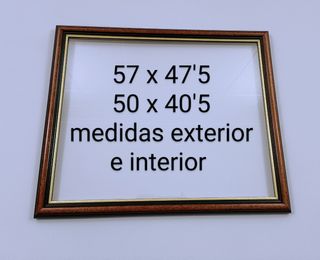 Marco de madera y dorado