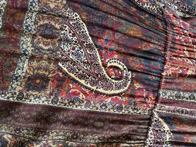 Precioso vestido vaporoso manga larga