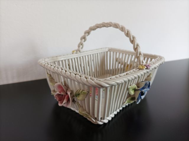 cestino in ceramica di Bassano