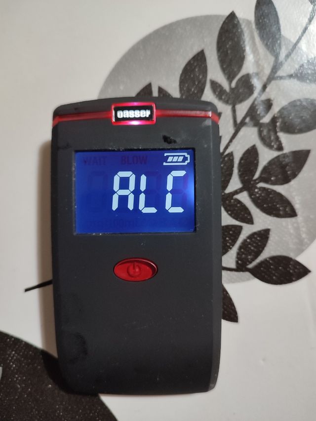 Alcoholímetro+ 25 boquillas de repuesto