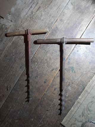 BARRENA CARPINTERO ANTIGUA 25CM