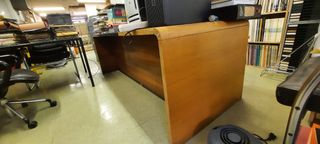 Mesa oficina madera maciza