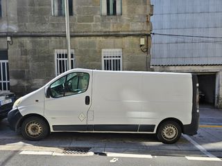 Opel Vivaro 2004
