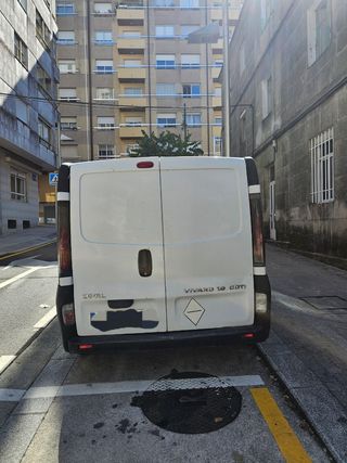 Opel Vivaro 2004