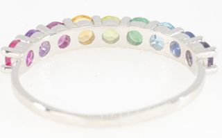 Anillo de oro de 18 kt con esmeralda, zafiro...