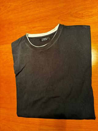 camiseta berskha XL