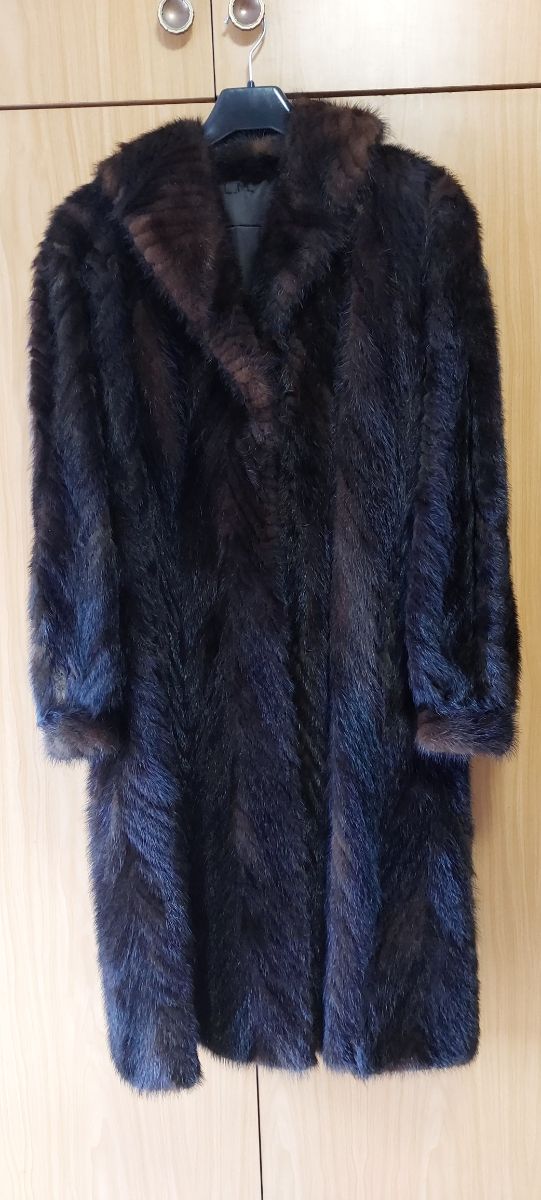 Abrigo color marrón