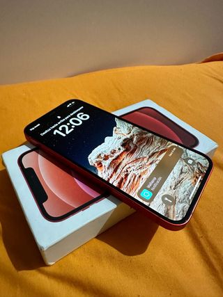 APPLE iPhone 12 64GB (PRODUCT)RED ROJO