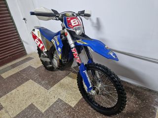 Husaberg FE 450 2009 - moto de enduro