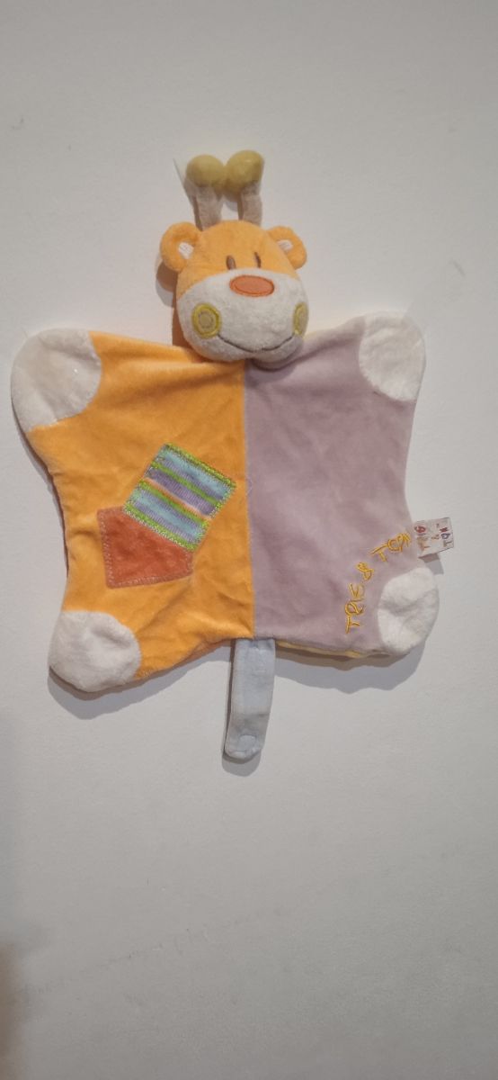 Muñeco pañuelo bebé