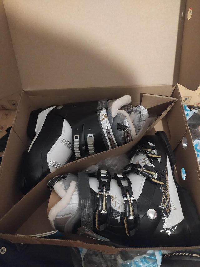 BOTAS ESQUI MUJER SALOMON (NUEVAS)