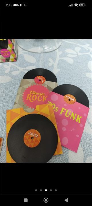 Tocadiscos en miniatura