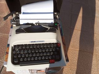 Maquina de escribir vintage